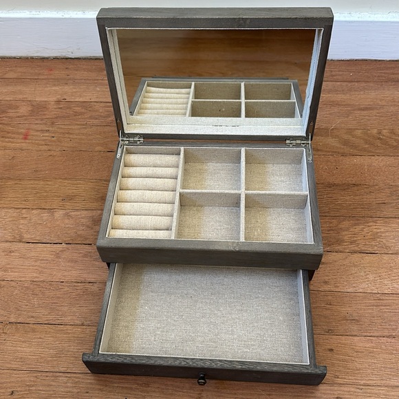 Vintage new wooden open top pullout drawer 2-layer mirror jewelry organizer box - Picture 4 of 12